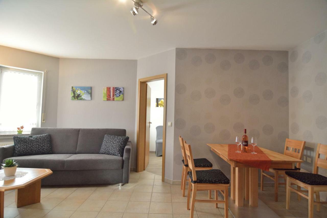 Ferienwohnung Weingarten Klotten Exterior foto